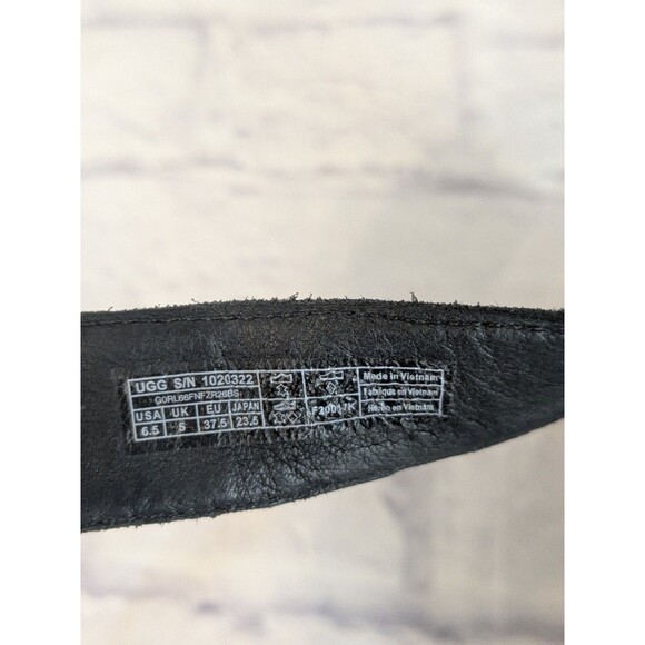 UGG Black Suede Aja Ankle Strap Sandals High Heels Women Size 6.5 Open Toe - Picture 8 of 9